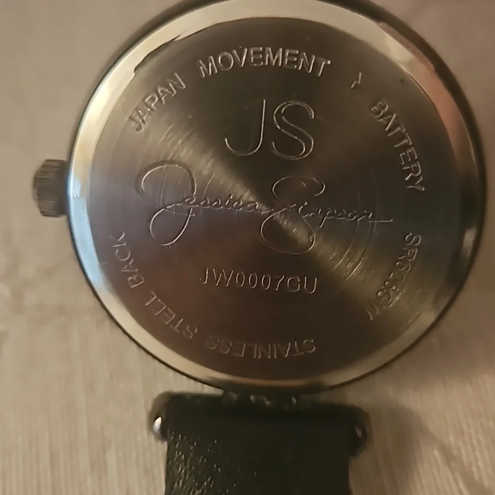 Jessica Simpson Watch.